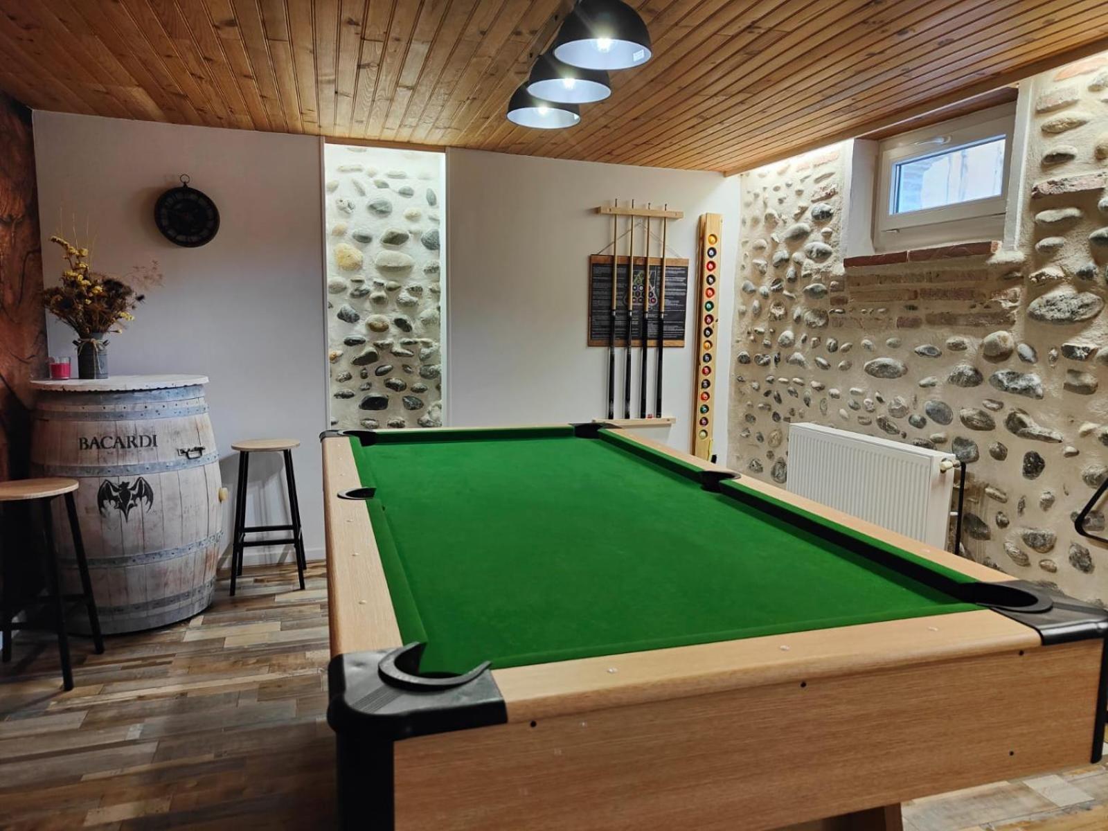 Villa Garona Avec Billard Proche Pyrenees Cazeres Buitenkant foto